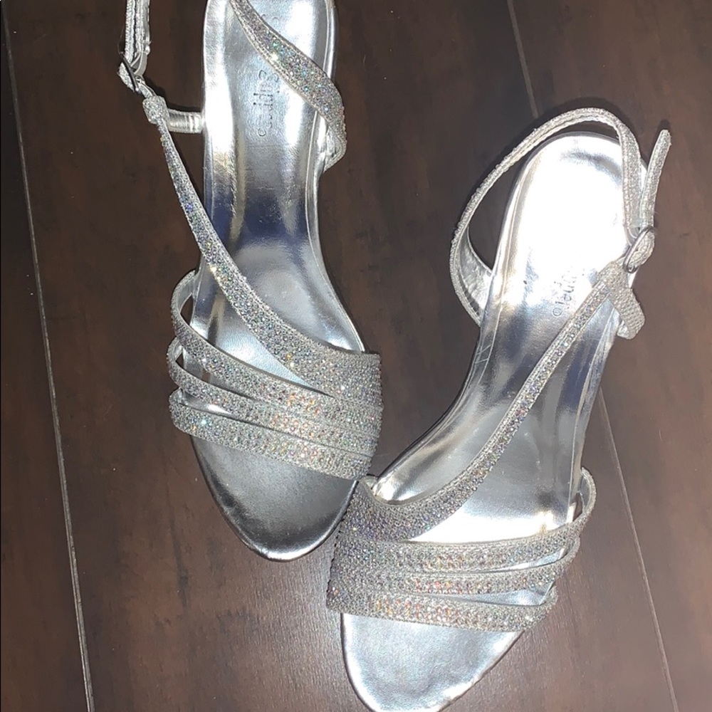 Formal heels